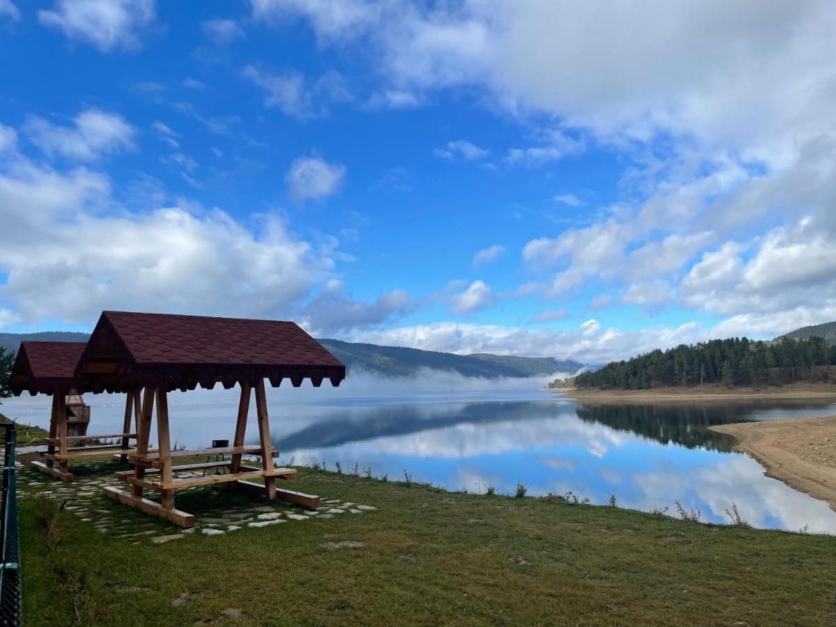 Къщи За Гости Иварос - Доспат Dospat Exterior foto